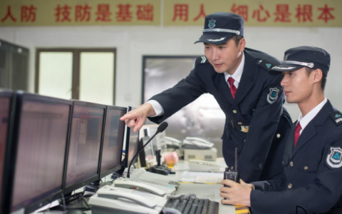 比拼数字化服务力，前十大物业超半数用钉钉