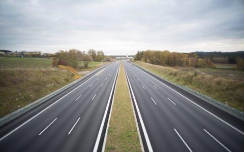 “鲲鹏+昇腾”为高速公路点亮智慧的眼睛