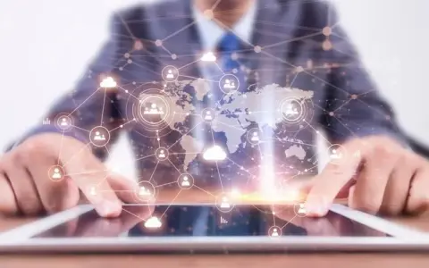 得帆信息CEO张桐接受21世纪财经深度专访，表示AIGC+低代码将带来生产效率的变革