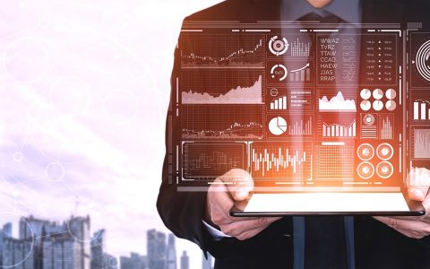 微盟WAI Pro发布，帮助企业定制专属的AI大模型应用服务