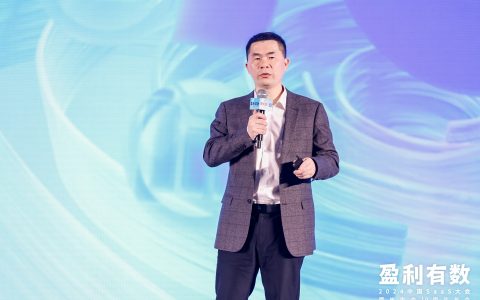 叶军：AI时代，钉钉要从“货架式”生态迈向“主动营销”生态