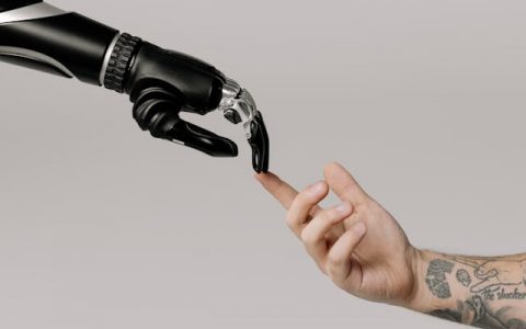财税SaaS进入“AI+生态”时代，畅捷通坐稳小微市场头把交椅