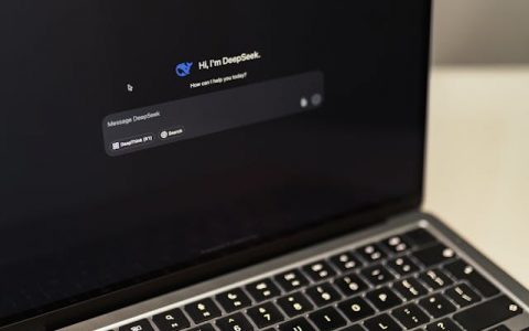 AI 来了，工具软件「大逃杀」