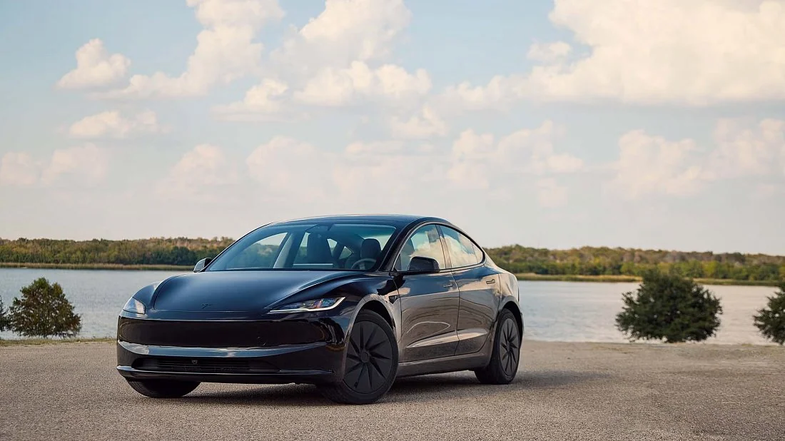 17.4万的Model 3开卖，韩国人先尝鲜，网友：中国廉价版也不远了